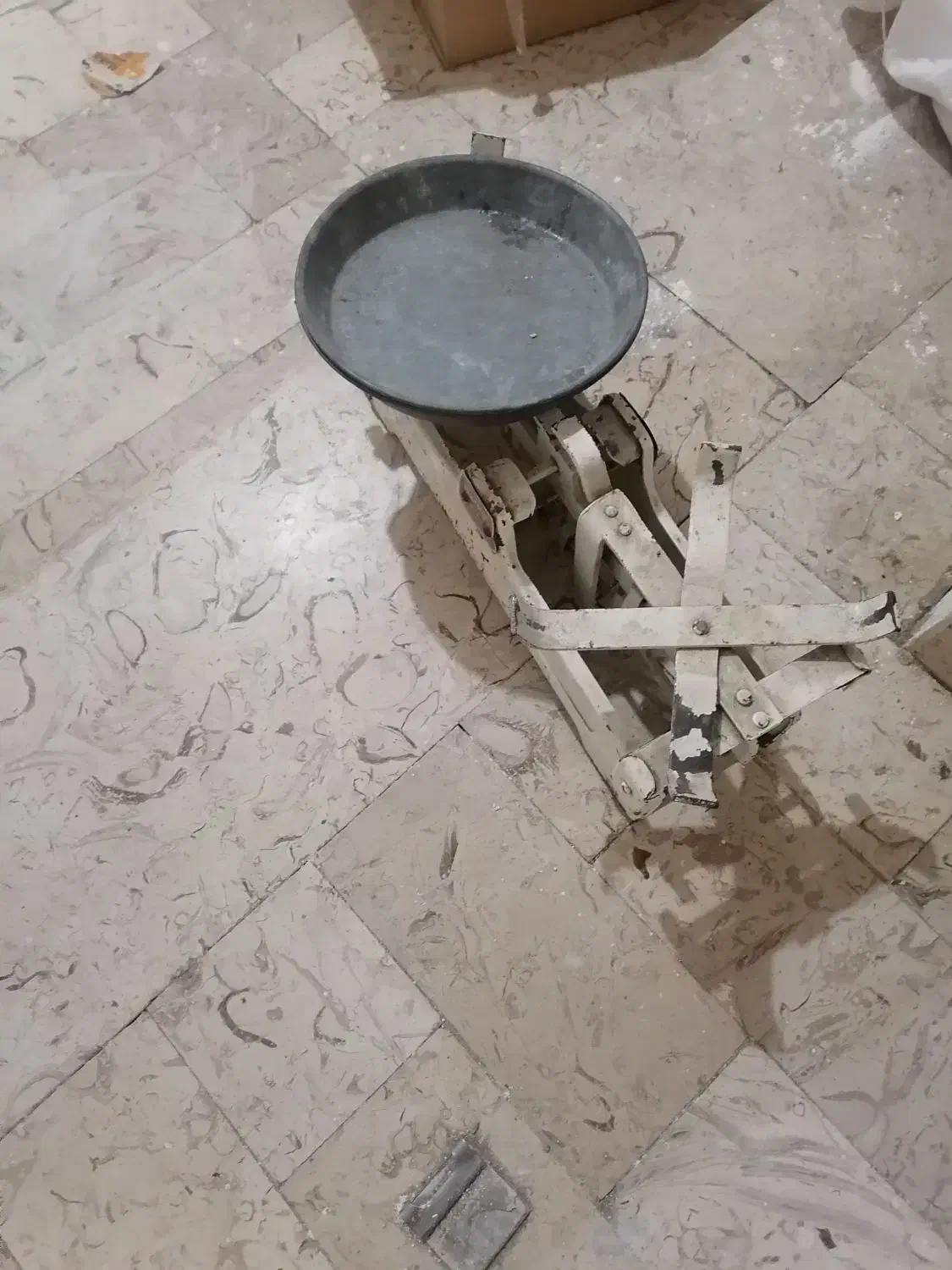 ترازو پنج کیلویی|فروشگاه و مغازه|سنندج, |دیوار