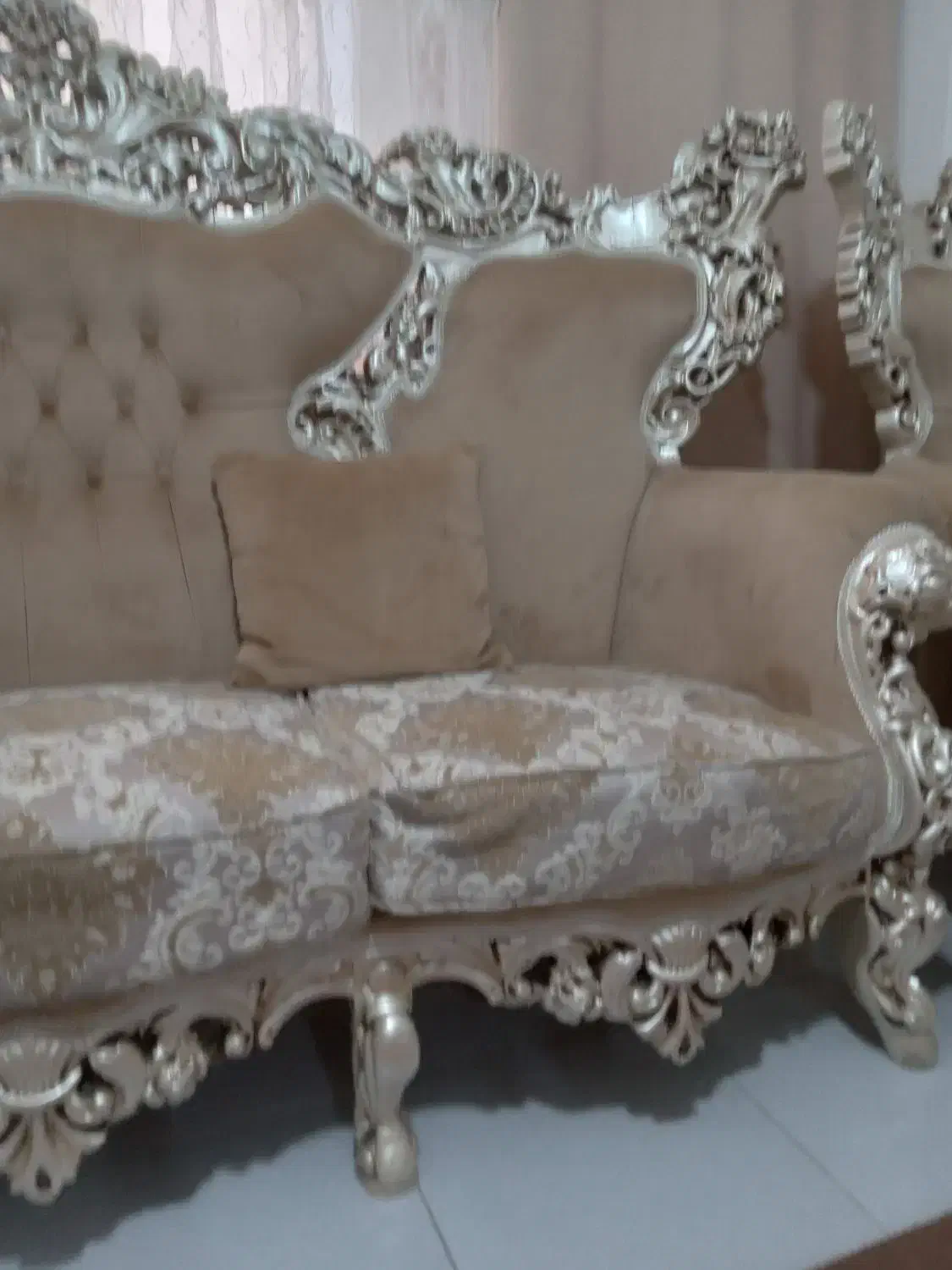 مبل سلطنتی|مبلمان خانگی و میز عسلی|هشتگرد, هشتگرد قدیم|دیوار