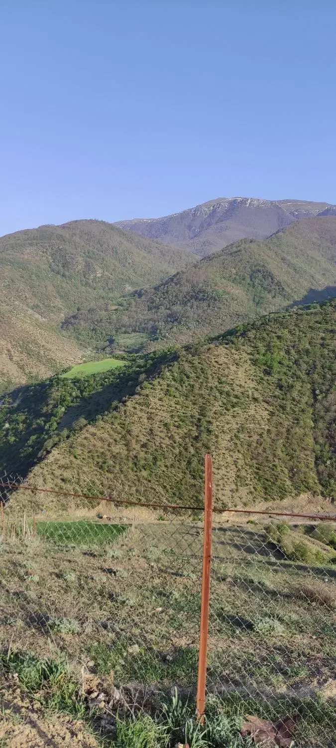 ویلا ی ییلاقی  سوادکوه زیراب روستای اراتبن|فروش خانه و ویلا|زیرآب, |دیوار