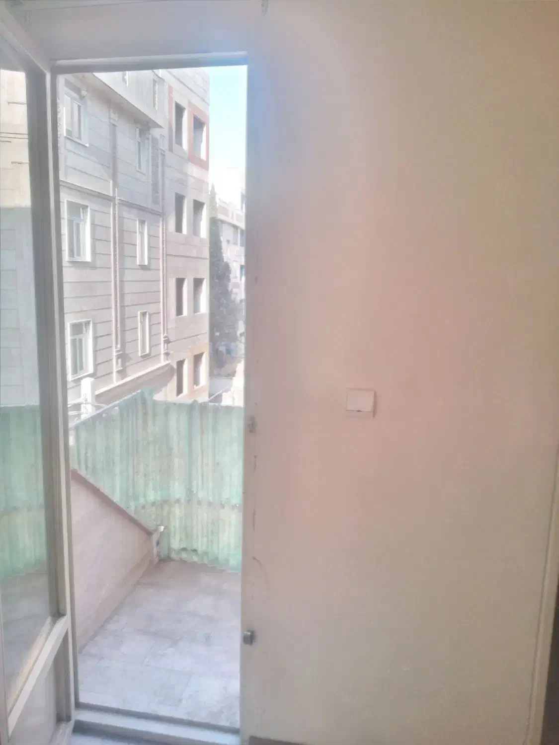 آپارتمان ۶۱ متری