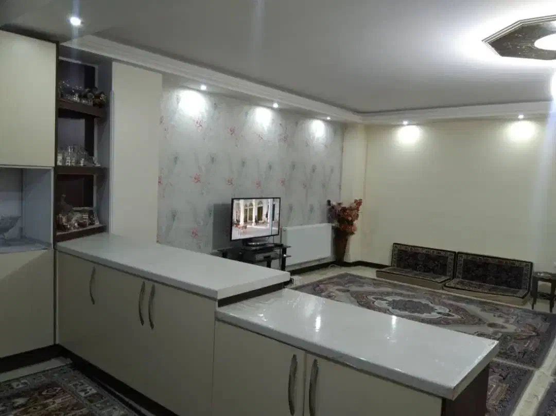 خانه ۳طبقه هر طبقه سرویس کامل|اجارهٔ خانه و ویلا|تهران, جوادیه|دیوار