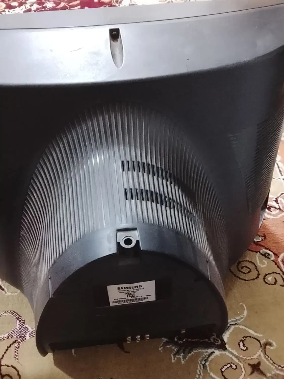تلویزیون21 اینچ طرح LCD|تلویزیون و پروژکتور|سقز, |دیوار