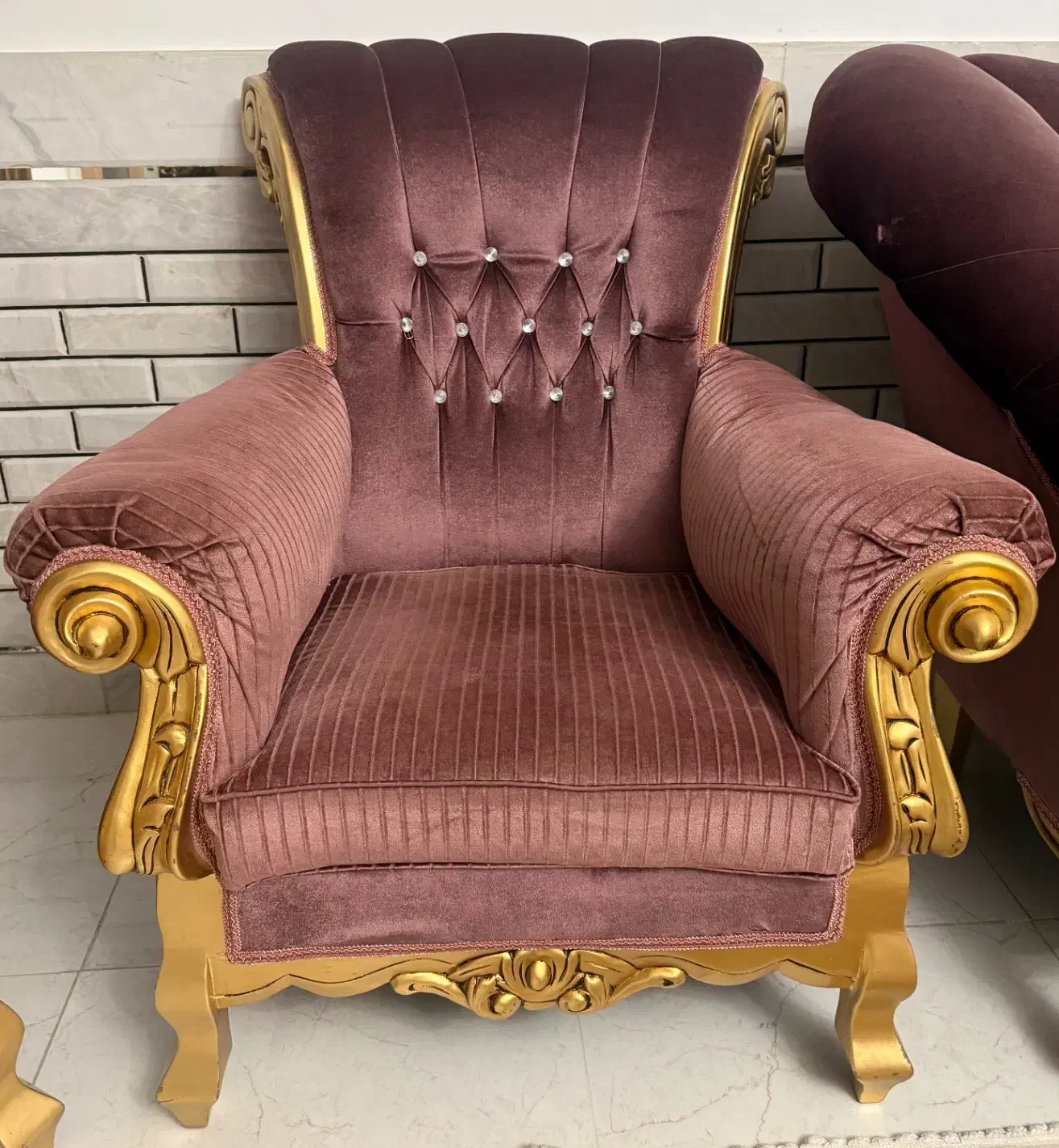 مبلمان ۸ نفره|مبلمان خانگی و میز عسلی|الیگودرز, |دیوار