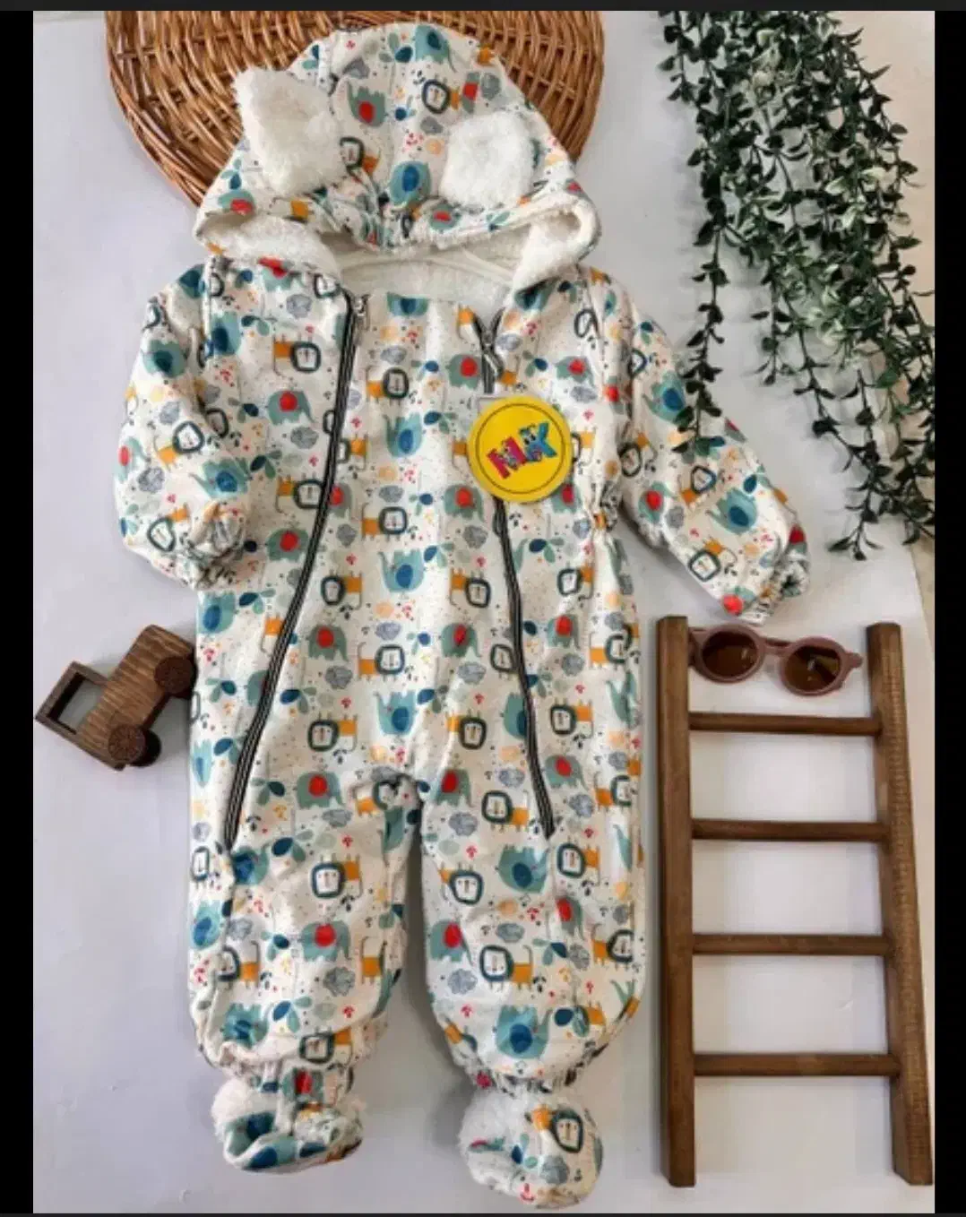 سرهمی نوزادی|کفش و لباس بچه|بیجار, |دیوار