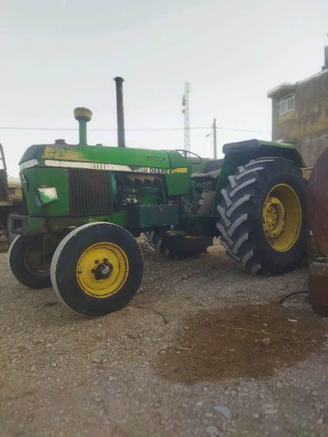 تراکتور جاندیر چهار سیلندر سوخت فعال.. پلاک شده|خودرو سنگین|سیدان, |دیوار