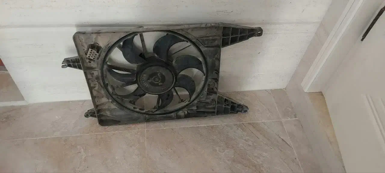 رادیاتور|قطعات یدکی و لوازم جانبی|یزد, |دیوار