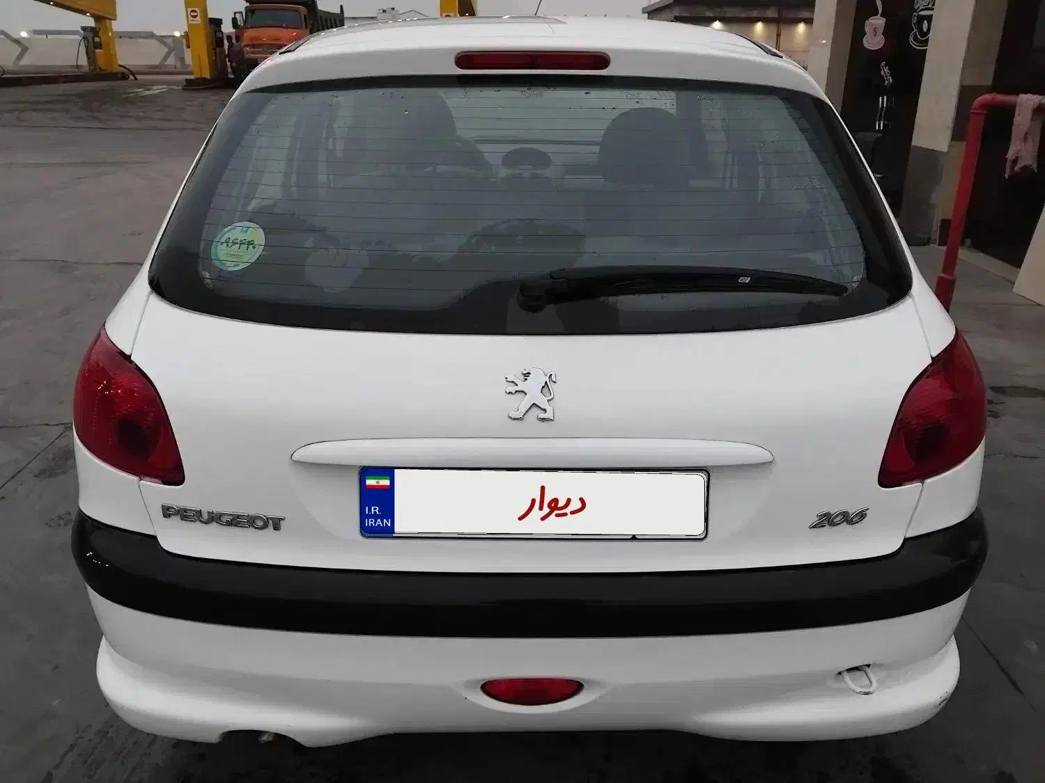 ۲۰۶ مدل ۹۹ بیرنگ|خودرو سواری و وانت|اصفهان, خواجو|دیوار