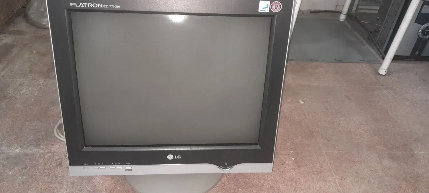 مانیتور ۱۷|رایانه رومیزی|ارومیه, |دیوار