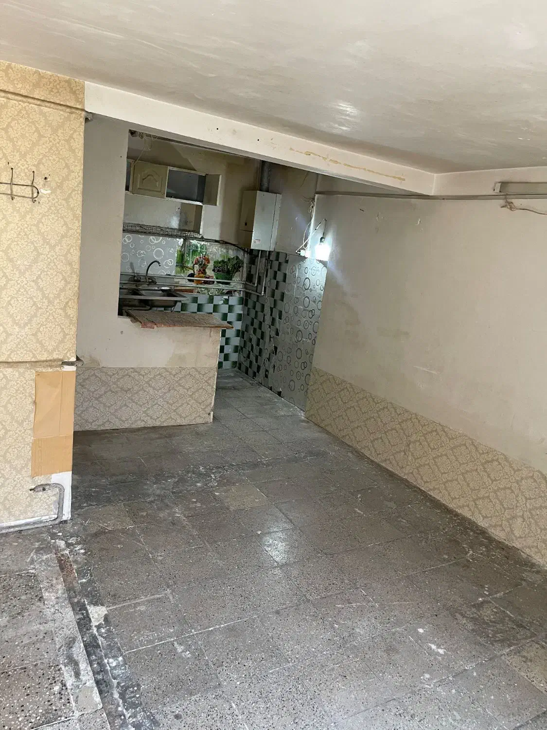 اجاره مغازه تولیدی|اجارهٔ مغازه و غرفه|ری, شهادت|دیوار