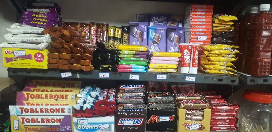 کارگر ساده با جای خواب و غذا|استخدام خدمات فروشگاه و رستوران|مرزنآباد, |دیوار