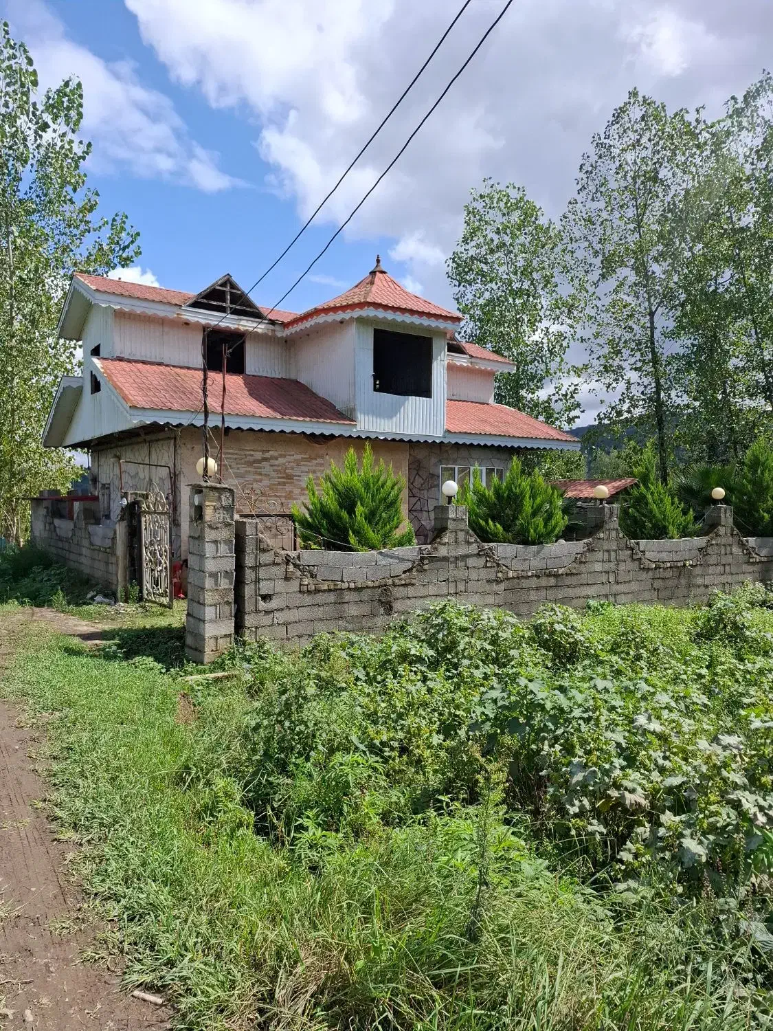 ویلا جنگلی شفت جاده امامزاده اسحاق|فروش خانه و ویلا|احمدسرگوراب, |دیوار