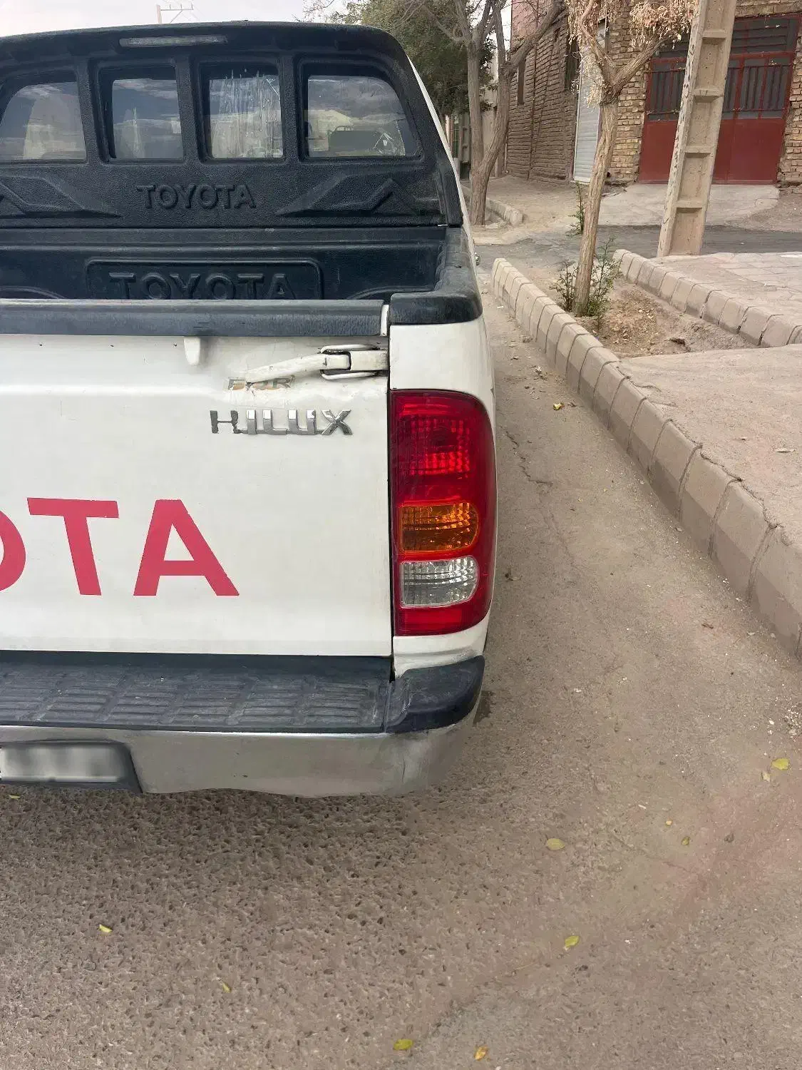 تویوتا هایلوکس کوتاه|خودرو سواری و وانت|کرمان, |دیوار