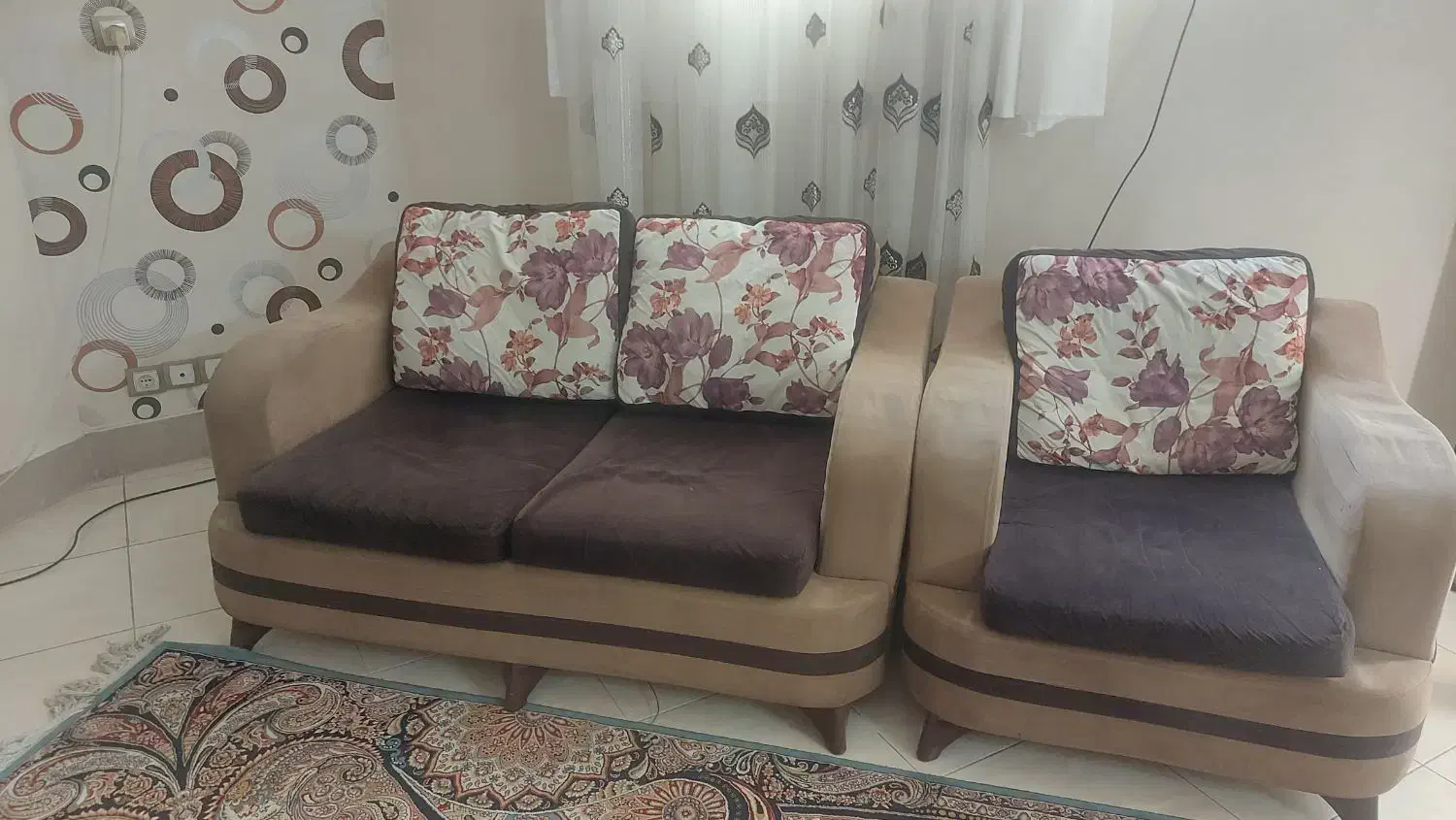 مبلمان ۷ نفره|مبلمان خانگی و میز عسلی|اصفهان, ارداجی|دیوار