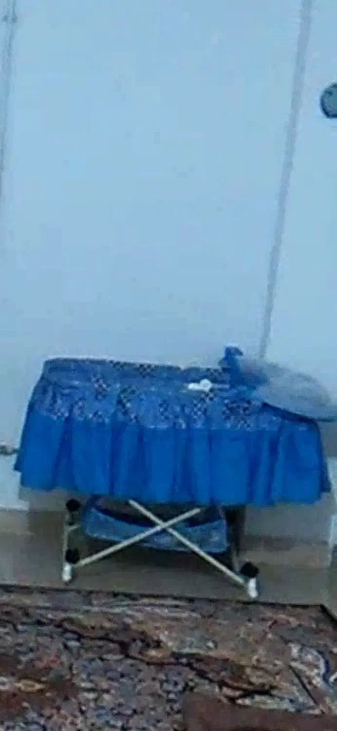 فروشی همش یه جا فروخته میشود|مبلمان خانگی و میز عسلی|نوشین شهر, |دیوار