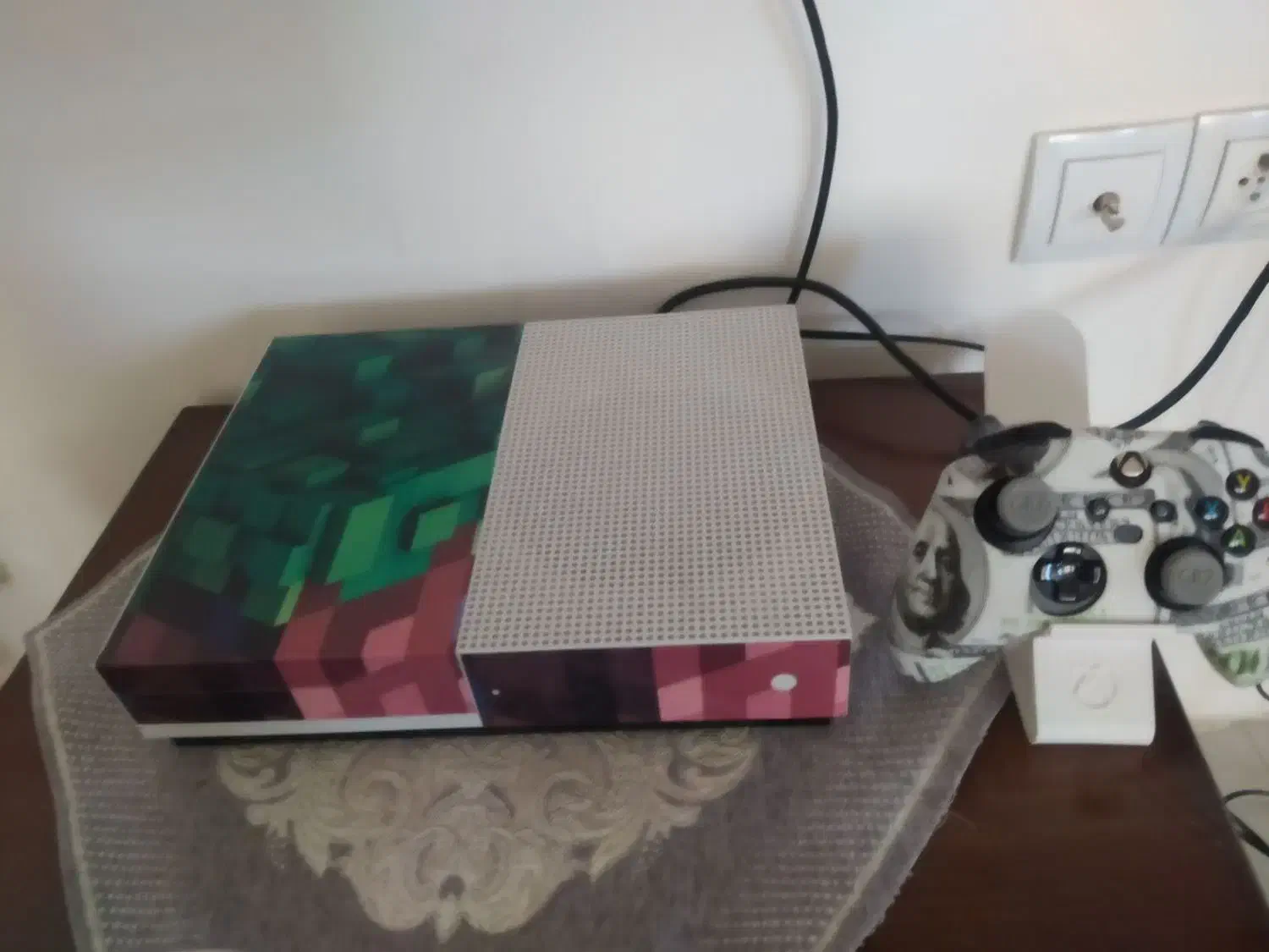 اکسباکس وان اس یک ترابایت درحد نو|کنسول، بازی ویدئویی و آنلاین|تربتحیدریه, آسایش|دیوار