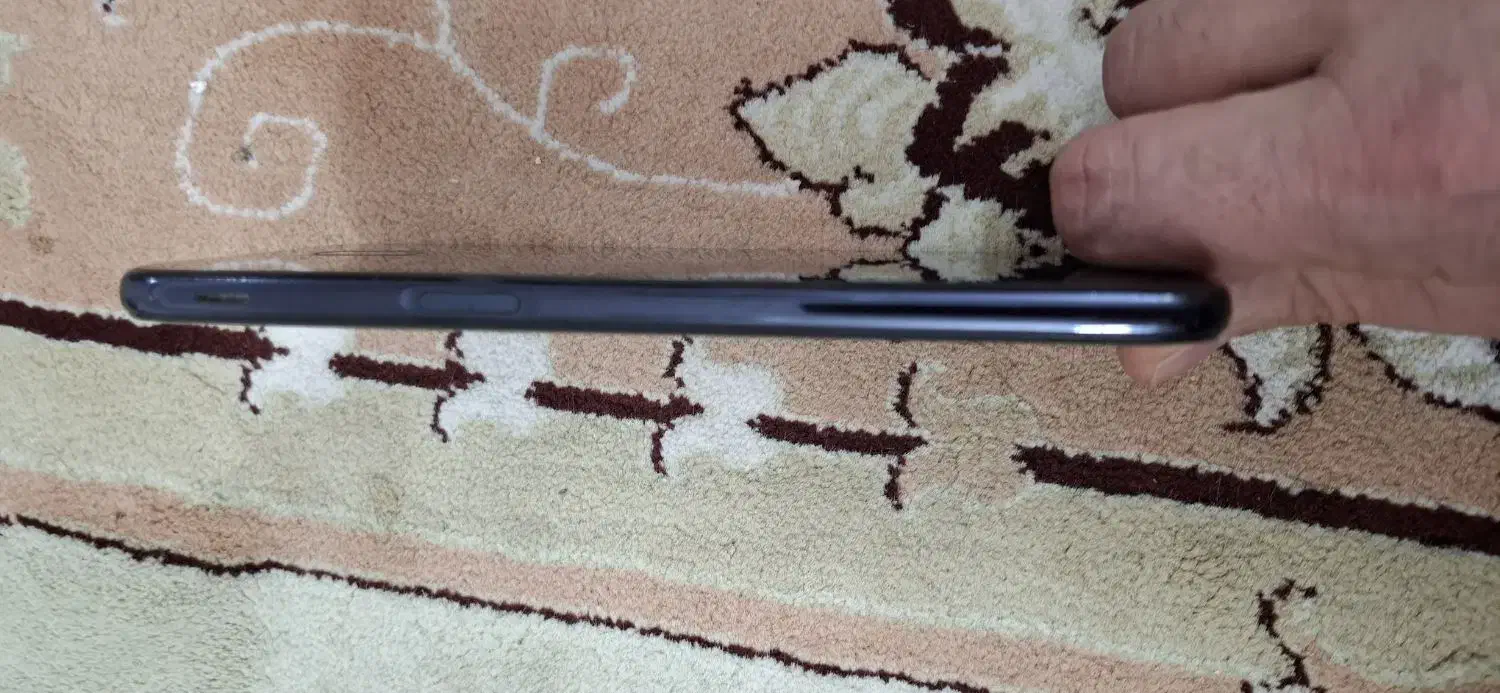 j6+|موبایل|مشهد, پروین اعتصامی|دیوار