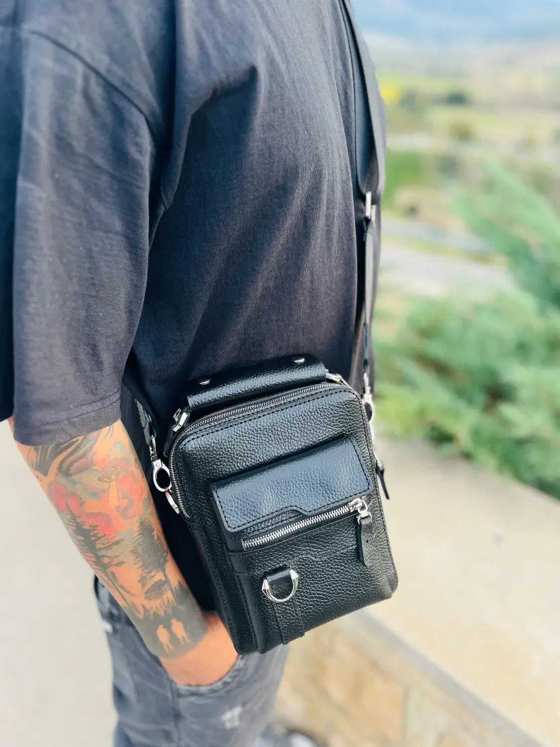 کیف دوشی چرم گاوی و دستدوز|کیف، کفش، کمربند|گرگان, |دیوار