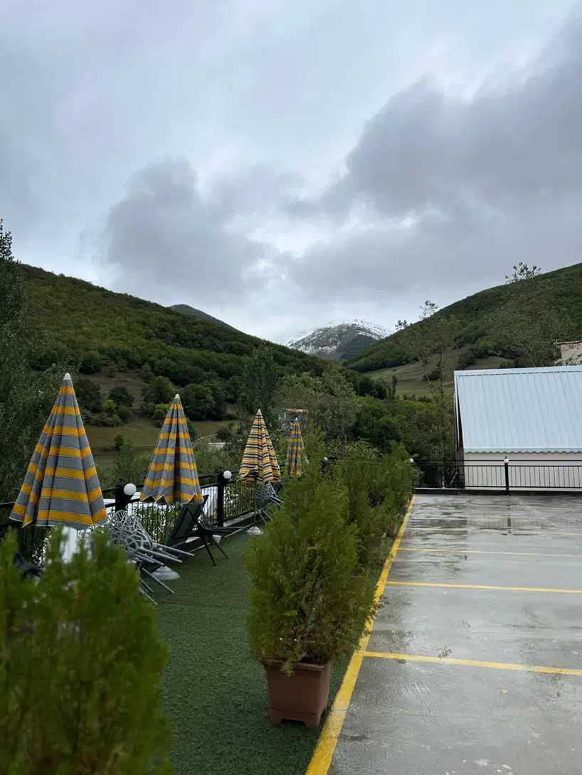 جذب نیروی کار خانم و آقا (همسر) در هتل یاز کلیبر|استخدام سرایداری و نظافت|کلیبر, |دیوار