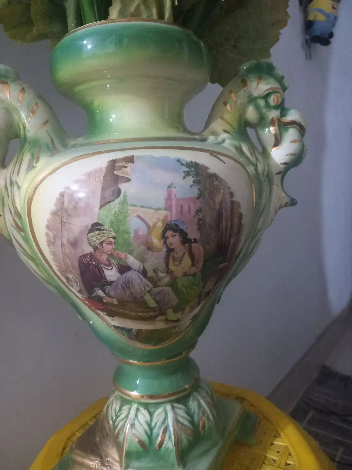 یه گلدون قدیمی|صنایع دستی و سایر لوازم تزئینی|رشت, شهرک قدس|دیوار