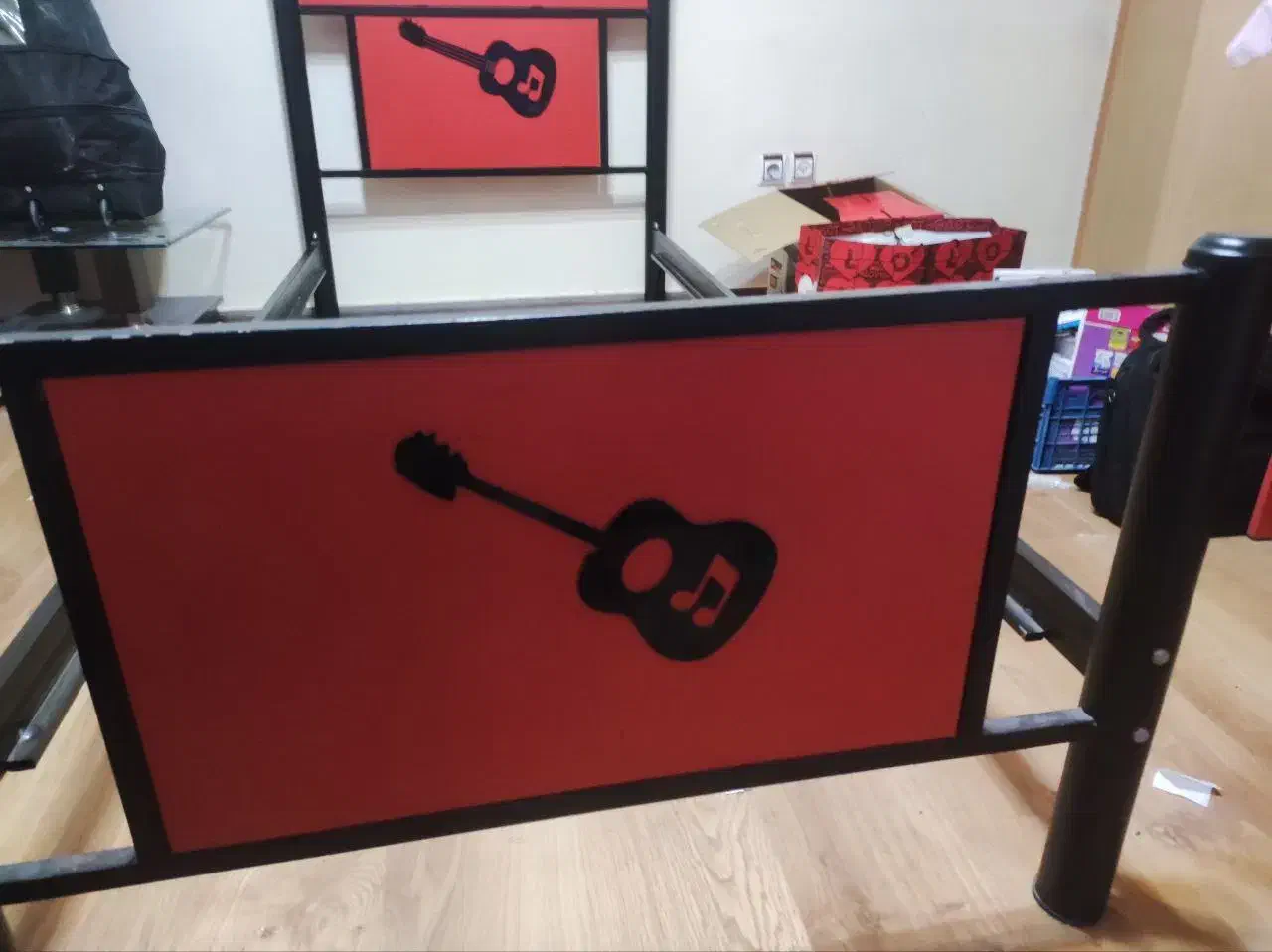 تخت|تخت و سرویس خواب|تبریز, |دیوار