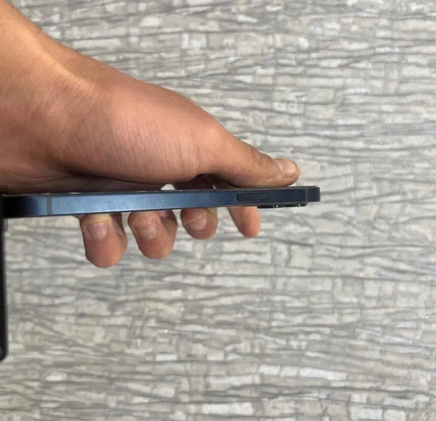 ایفون ۱۲نرمال|موبایل|قم, مسجد امام حسن|دیوار