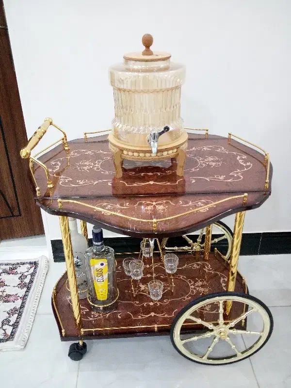 میزبار|میز تلفن|بروجرد, |دیوار