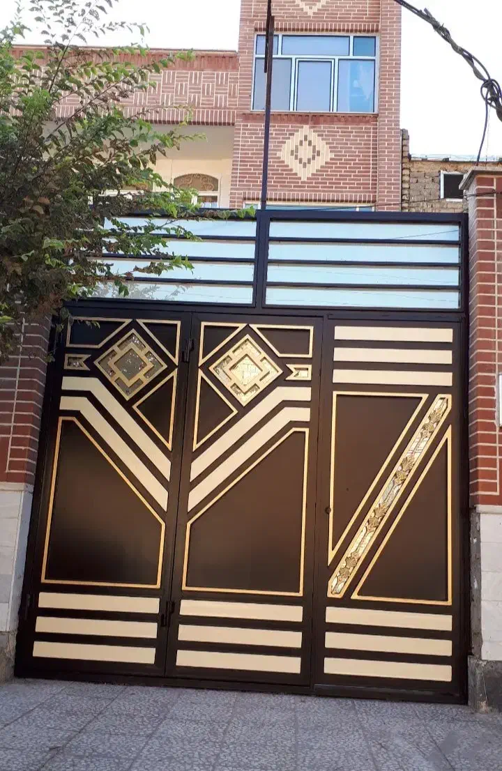 رنگ کاری ساختمان درب پنجره|خدمات پیشه و مهارت|قم, قلعه کامکار|دیوار