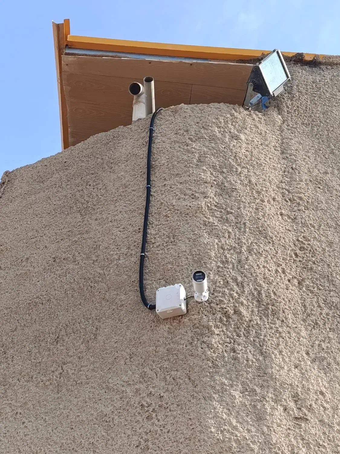 فروش و نصب سیستم های امنیتی|دوربین مداربسته|اصفهان, باغ زیار|دیوار