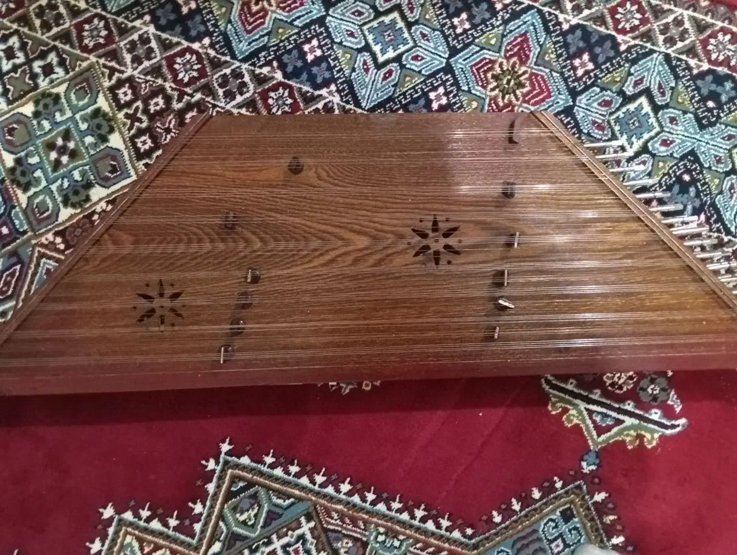 سنتور کاملا سالم|سازهای سنتی|اردبیل, |دیوار