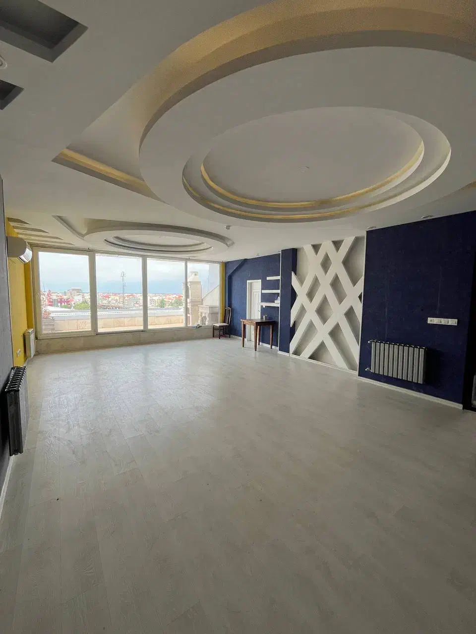 اجاره واحد۱۳۰متری /پنت هاوس/براصلی نواب|اجارهٔ دفتر کار، اتاق اداری، مطب|رشت, گلسار|دیوار