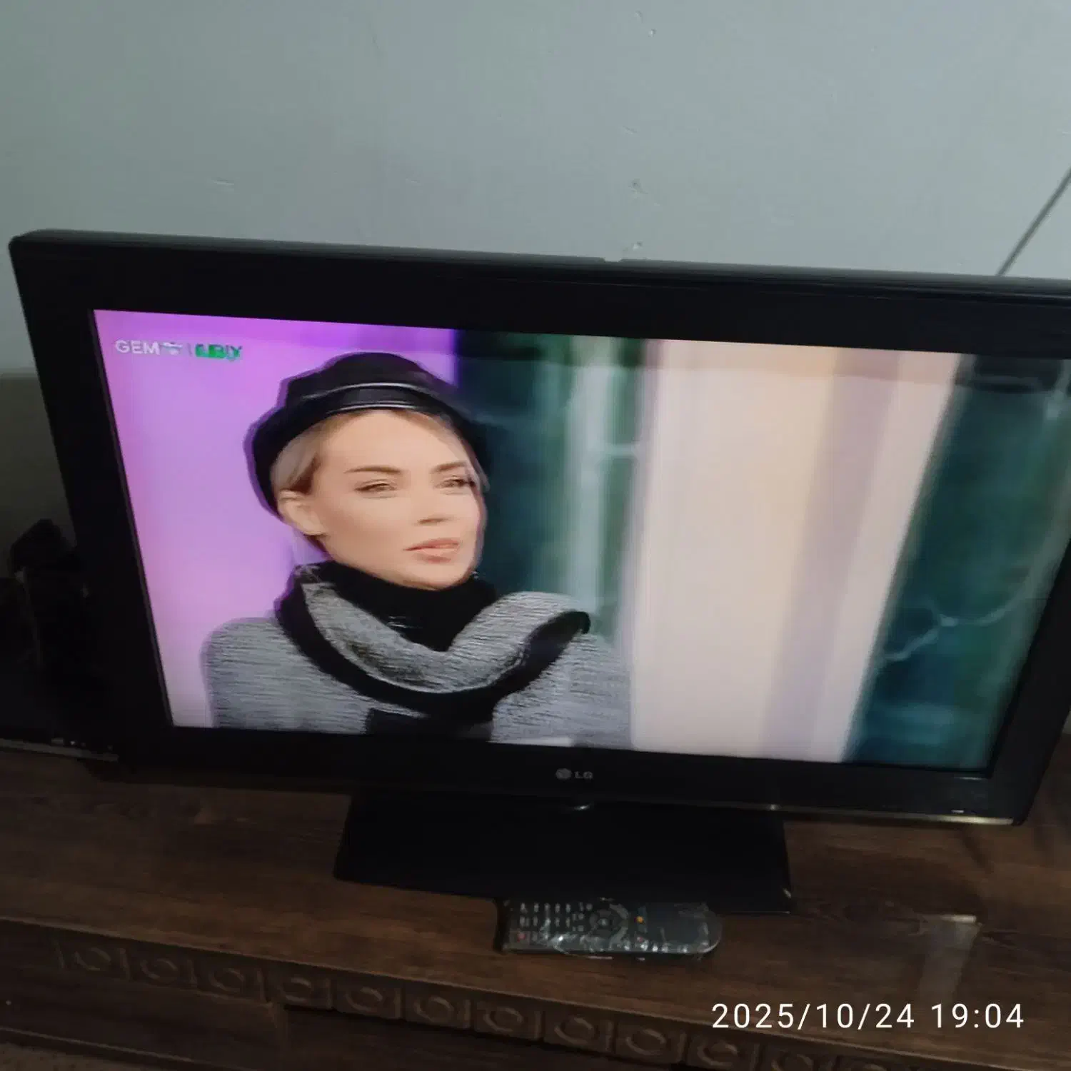 تلویزیون ال سی دی|تلویزیون و پروژکتور|مشهد, رده|دیوار