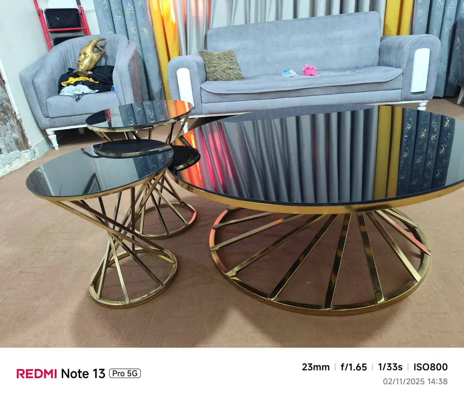 میز جلو مبلی ب همراه دو عدد میز|مبلمان خانگی و میز عسلی|بندر امام خمینی, |دیوار