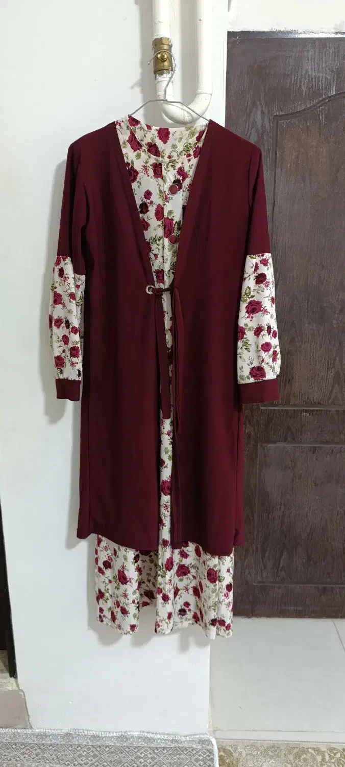 تعدادی لباس زنانه قصرشیرین|لباس|قصرشیرین, |دیوار