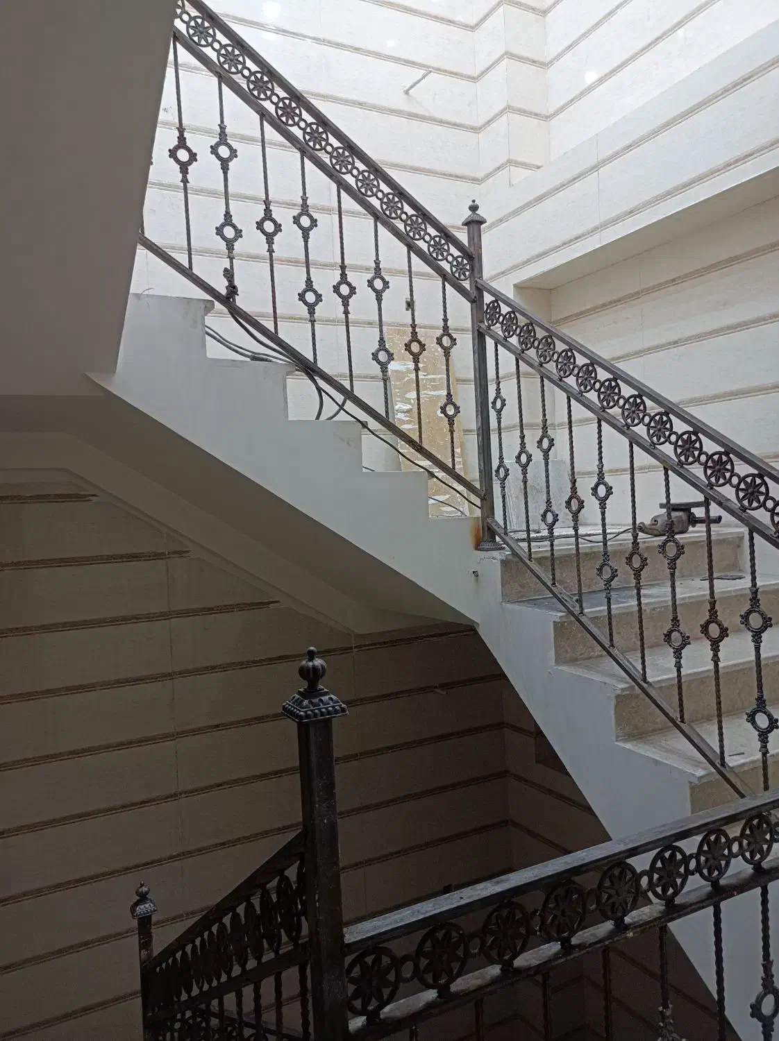 جوشکار سیار نرده پله سایبان والپست حفاظ تضمینی|خدمات پیشه و مهارت|چابهار, |دیوار