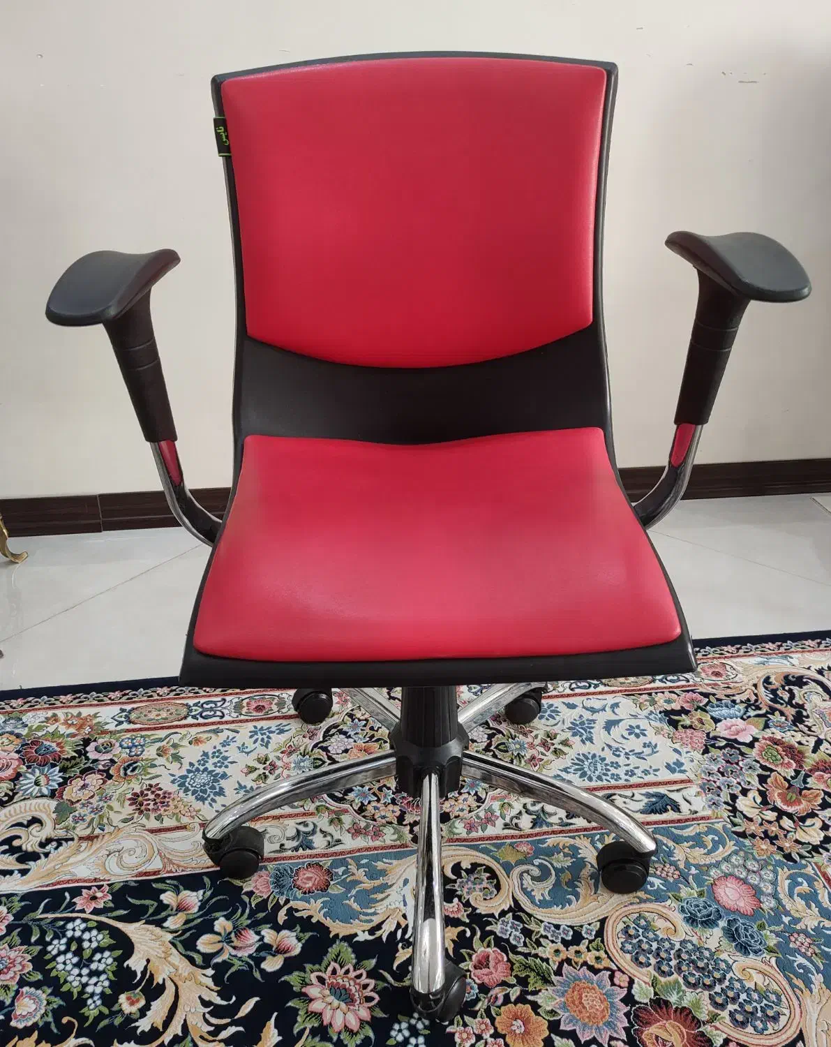 صندلی چرخدار/کامپیوتر/ تحریر/ اداری|صندلی و نیمکت|تهران, افسریه شمالی|دیوار