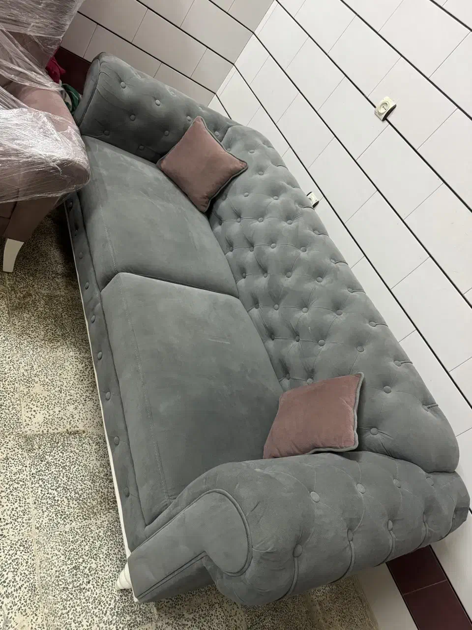 مبل ۸نفره کاملا نو|مبلمان خانگی و میز عسلی|خرمآباد, |دیوار