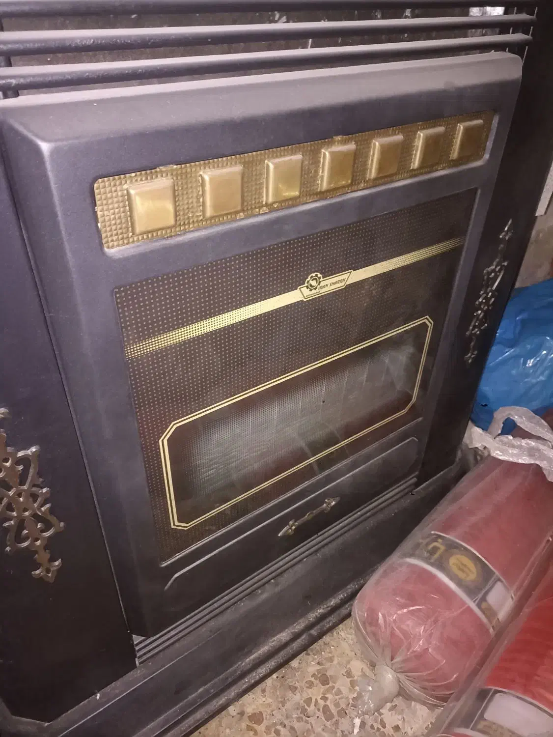 بخاری ایرانشرق ۲۹۰|بخاری، هیتر، شومینه|باقرشهر, |دیوار