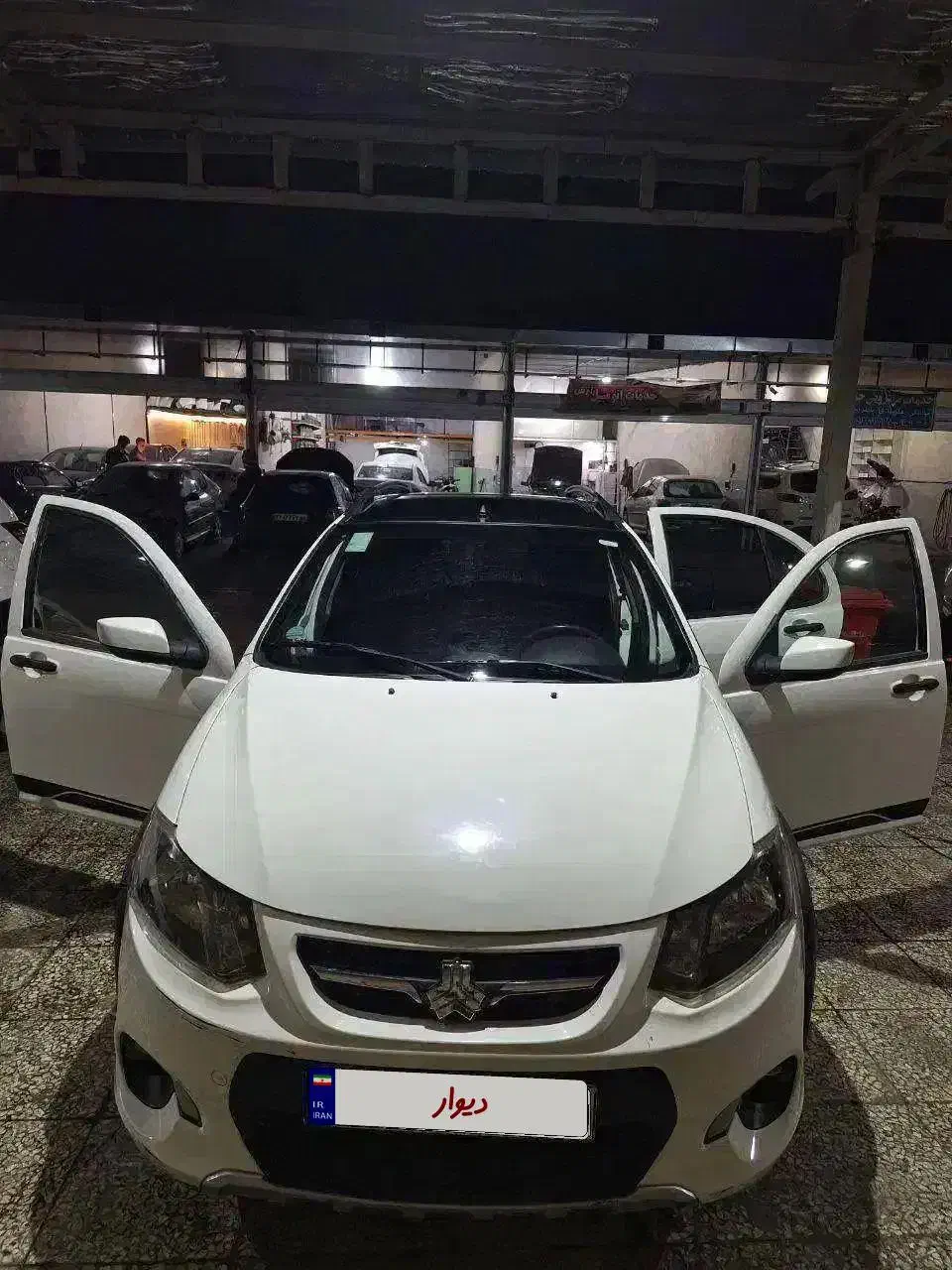 کوییک Rسفید سقف مشکی  قالپاق مدل401 پارس خودرویی|خودرو سواری و وانت|تهران, جی|دیوار