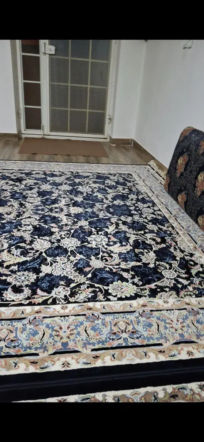 جفت فرش 9 متری درحد نو بدون پارگی و سوختگی|فرش|اندیشه, اندیشه فاز ۱|دیوار