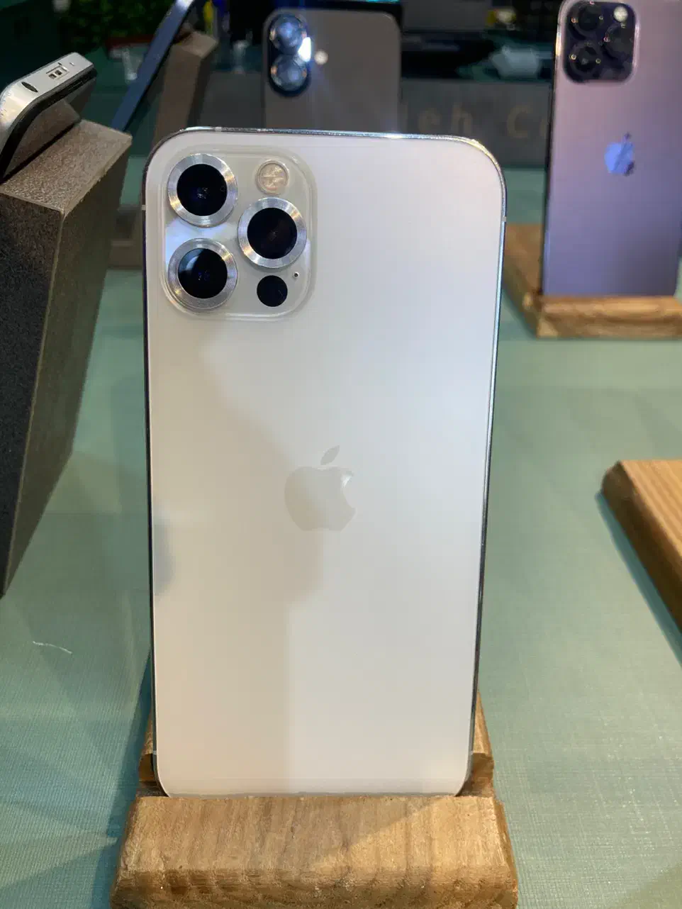 iphone 12 pro|موبایل|کاشان, سوریجان|دیوار