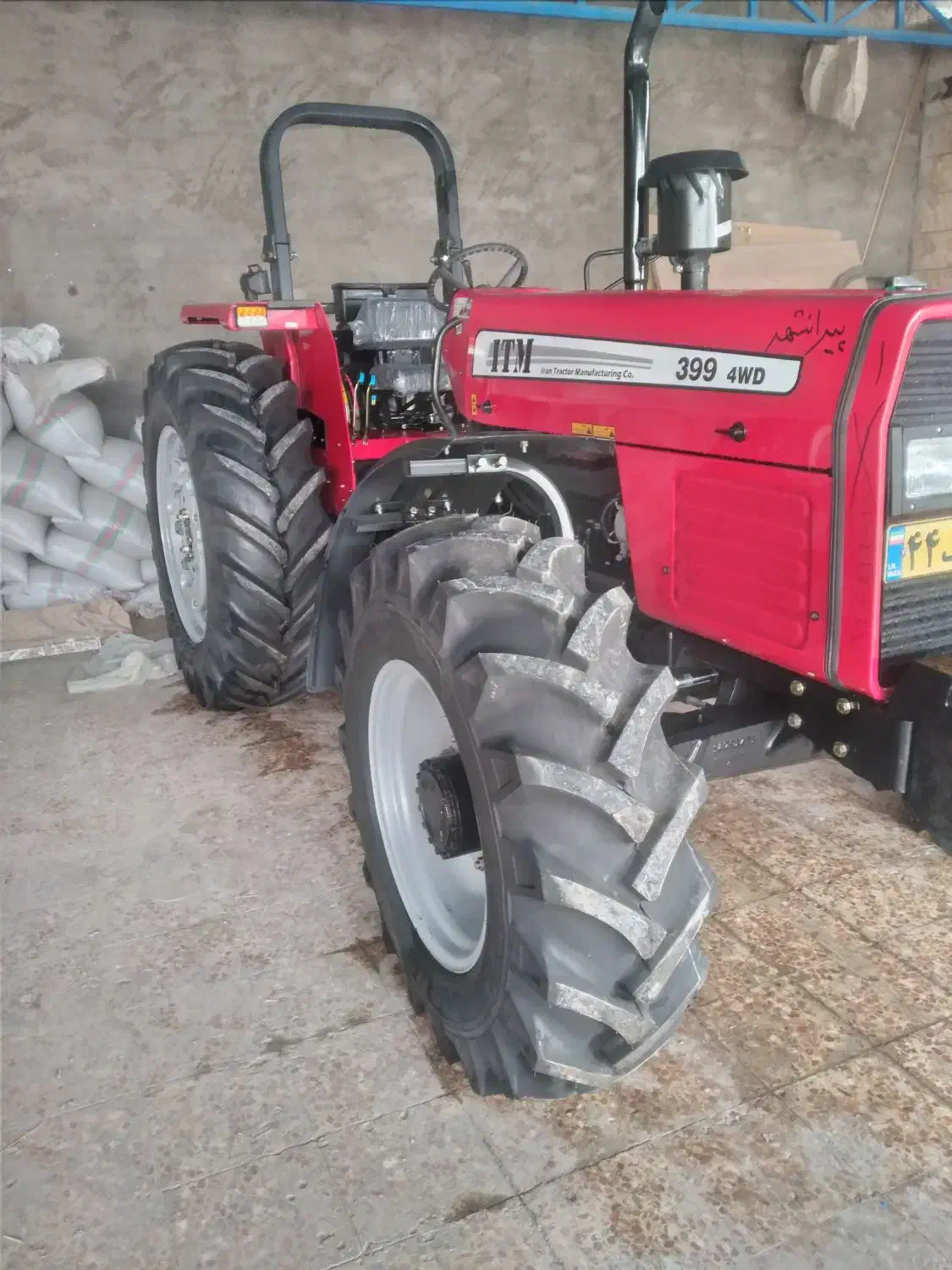 تراکتور ۳۹۹ صفر خشک برج ۸|خودرو سنگین|شوشتر, |دیوار