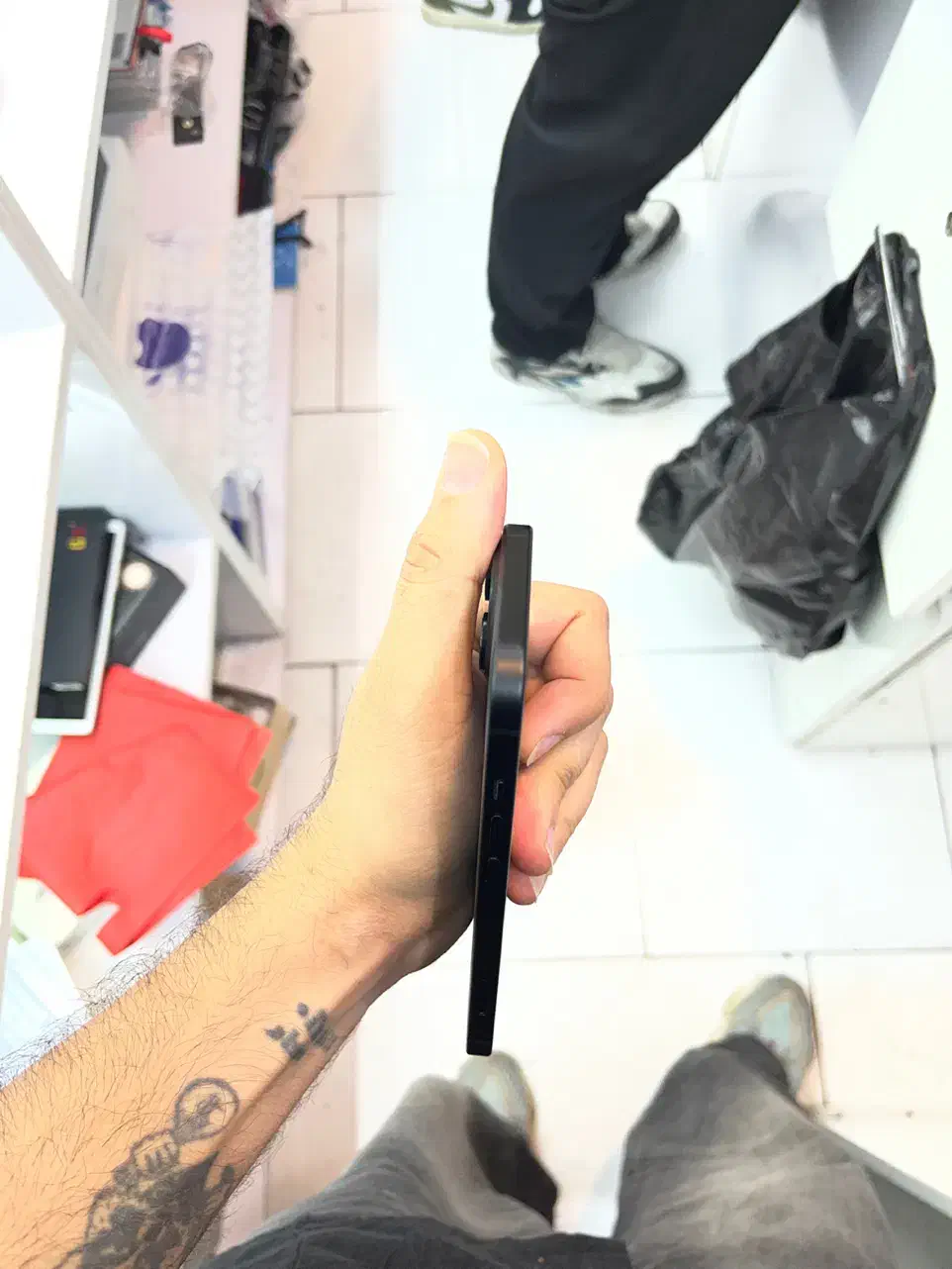 iphone 15 باطری ۱۰۰ بدون خط و خش مهلت تست|موبایل|کرج, گوهردشت|دیوار