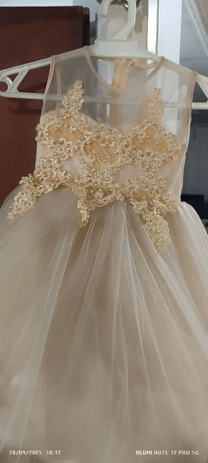 پیراهن دختر|لباس|اسلام‌شهر, شهرک مفیدی|دیوار