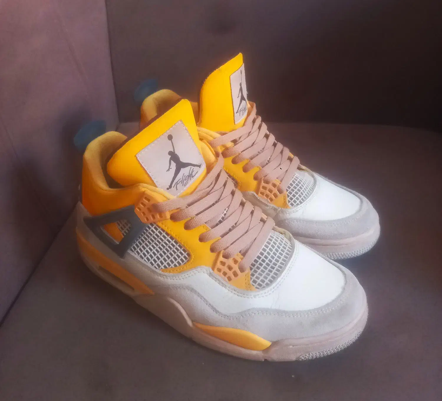 کتونی جردن امیری و بالنسیاگا خارجی|کیف، کفش، کمربند|ساری, |دیوار