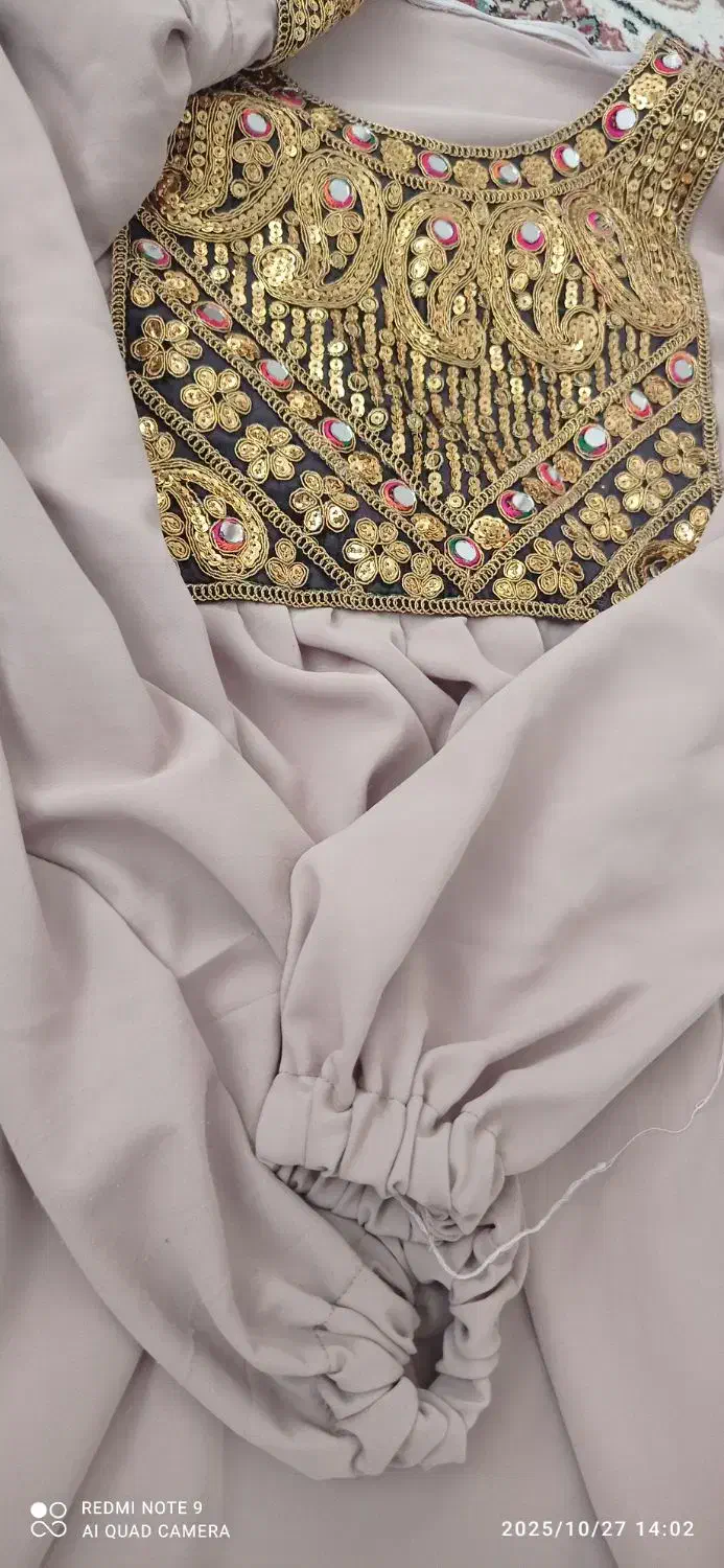 لباس|لباس|سرپل ذهاب, |دیوار