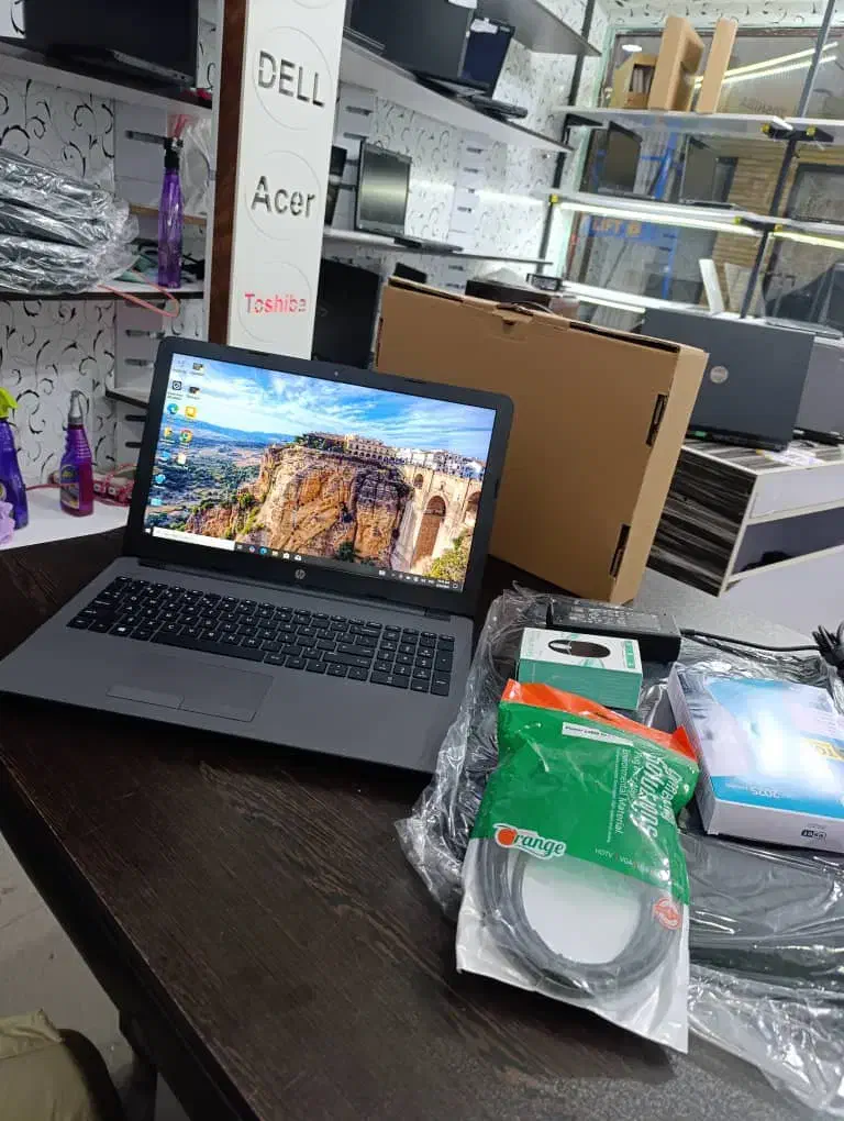 لپتاپ hp تاچ حرفه ای 15.6اینچ باقلم نوری نسل7رم16|رایانه همراه|شهرکرد, |دیوار
