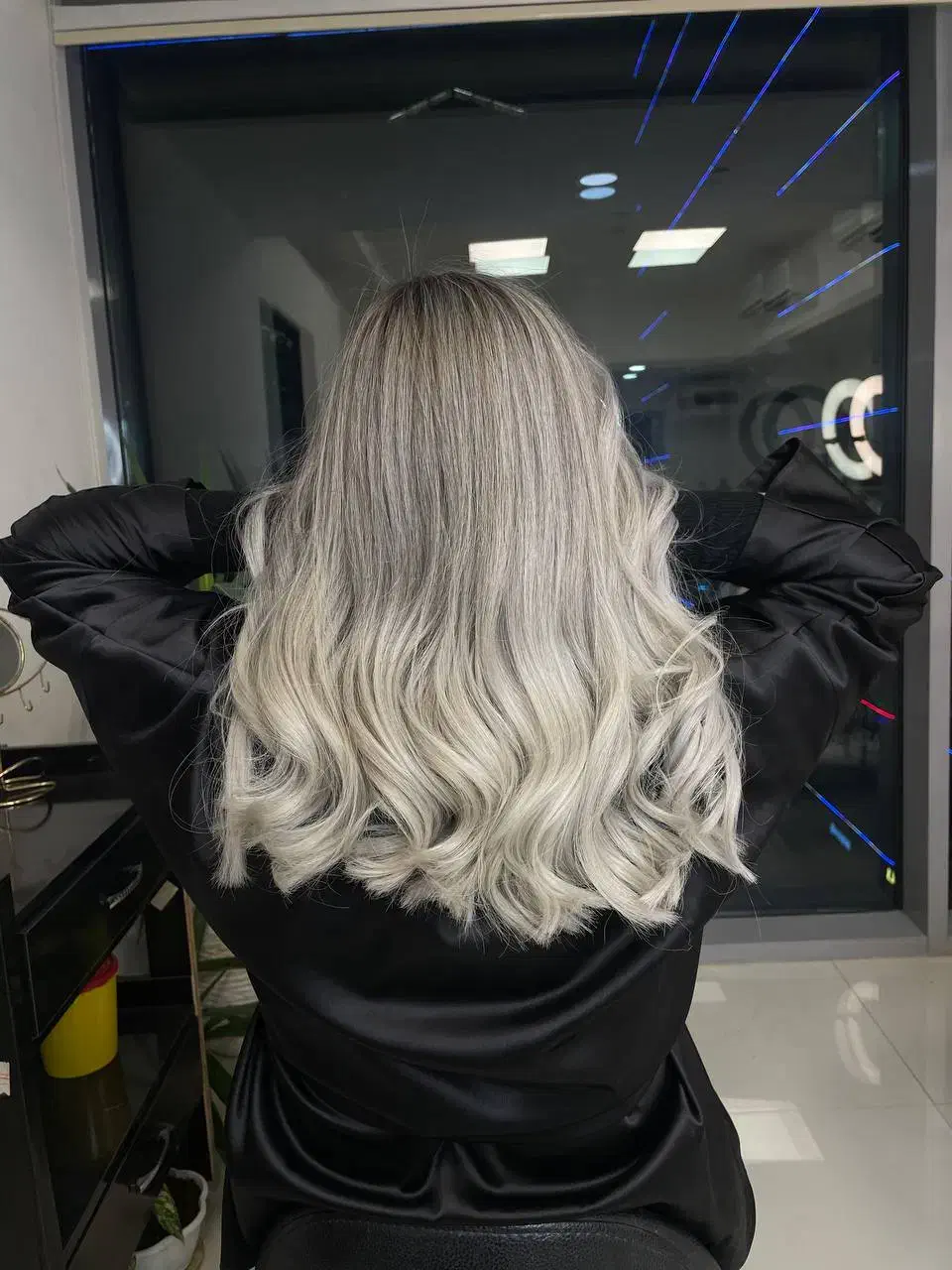 تخفیف ویژه رنگ و لایت شب یلدا|خدمات آرایشگری و زیبایی|مشهد, حجت|دیوار