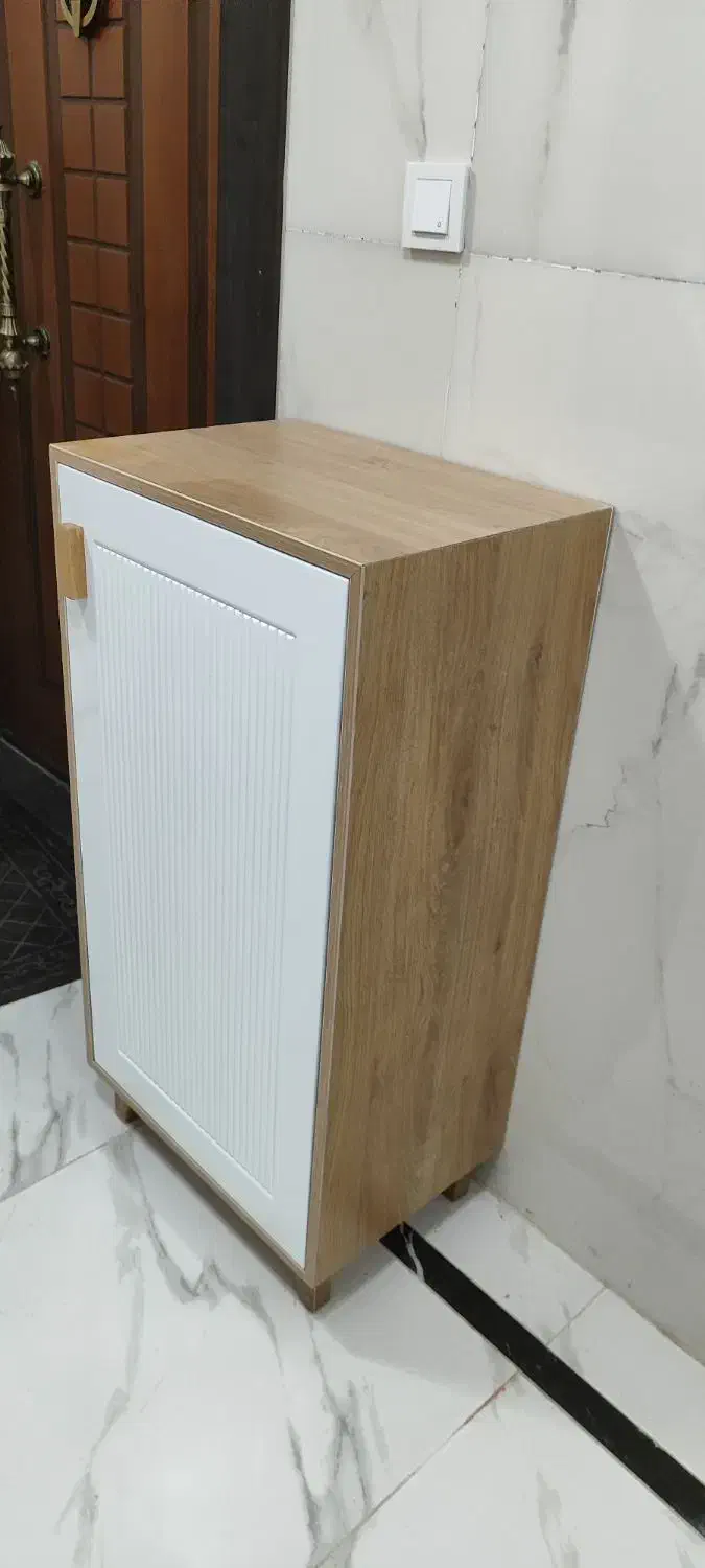 جاکفشی|جاکفشی، کمد، دراور|زارچ, |دیوار