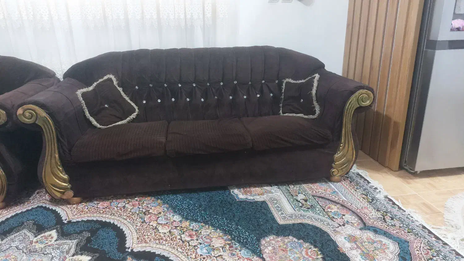 مبل هفت نفره|مبلمان خانگی و میز عسلی|لشت نشا, |دیوار