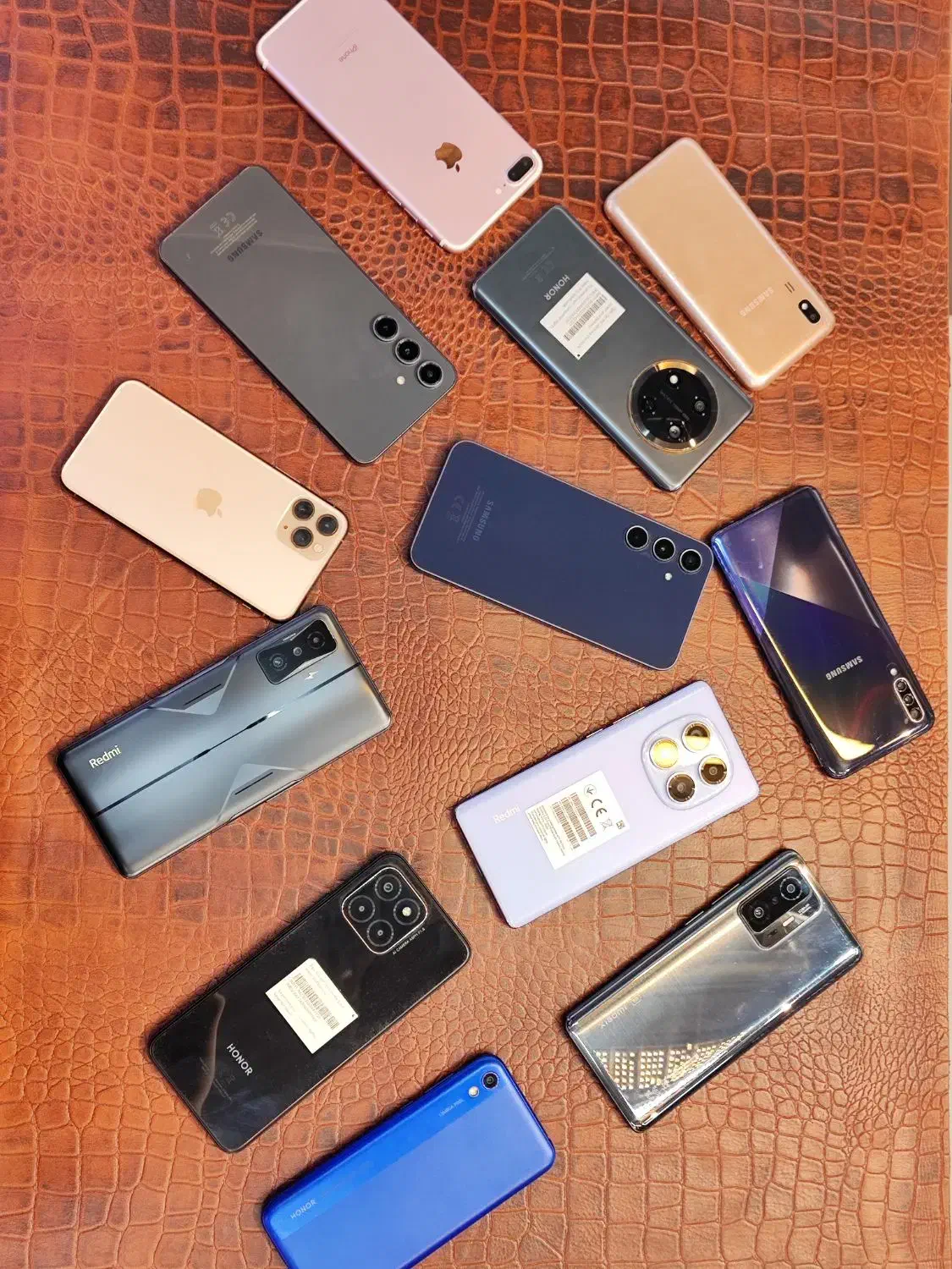 خرید گوشی شما با بالاترین قیمت|موبایل|نیشابور, محله میدان باغات|دیوار